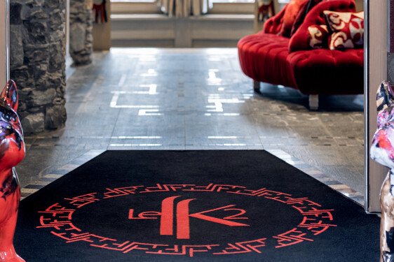 LOBBY K2P - 1 PHOTO