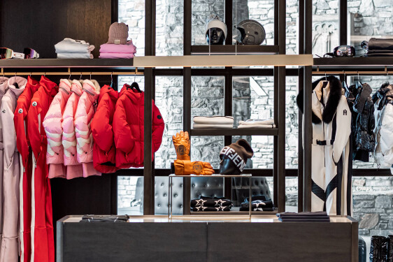 SKISHOP - 1 PHOTO