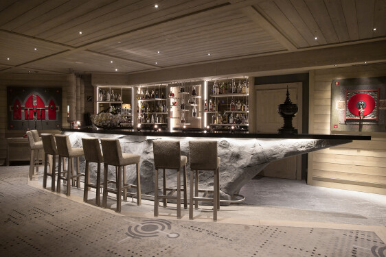 BAR K2A - 3 PHOTOS